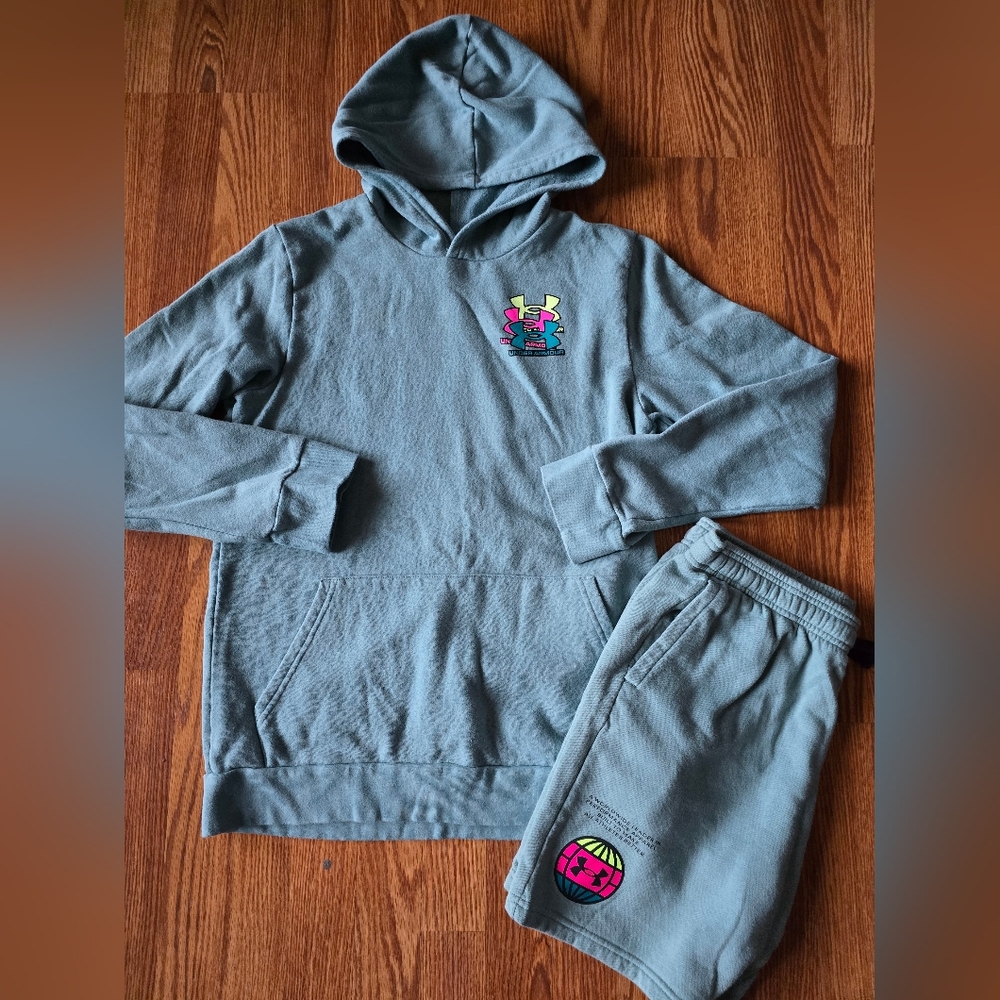 Boys YXL XL Under Armour Hoodie Short Set Bundle EUC